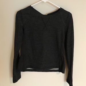 Lululemon Black/Grey Tie-Back Top, Size 4