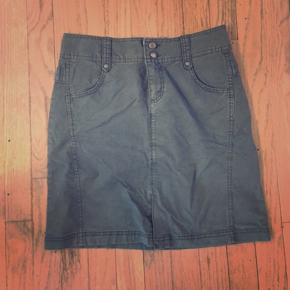 Columbia Skirt army green