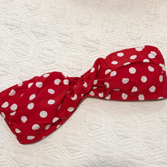 Red Polka Dot Bikini Top 👙