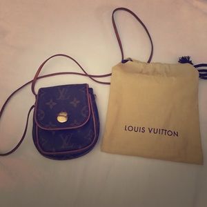 Pochette Cancun by Louis Vuitton