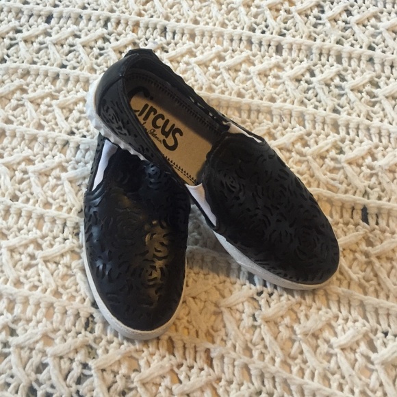Sam Edelman slides!