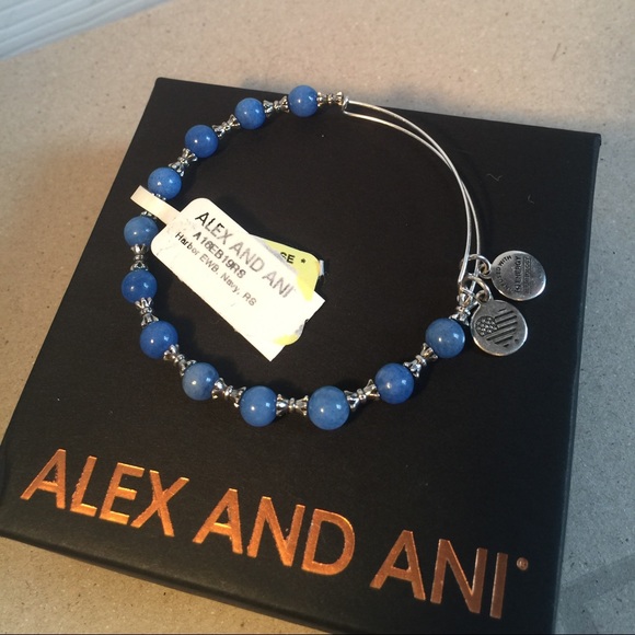 NWT Alex and Ani: harbor bracelet