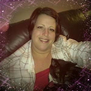 Meet your Posher, Becky