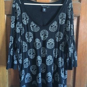 skull shirt