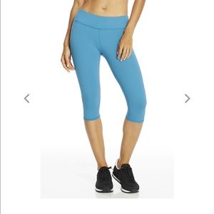 Fabletics salar crop XL