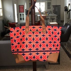 Stella & Dot Getaway Bag, Red & Navy