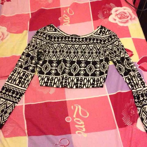 Forever 21 tribal crop top