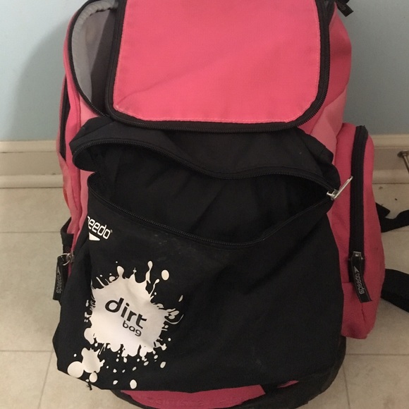 Speedo teamster bag. Good condition!