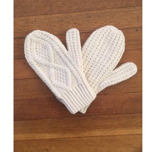 NWOT knit mittens!