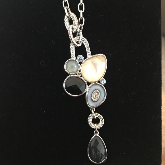 Lia Sophia necklace