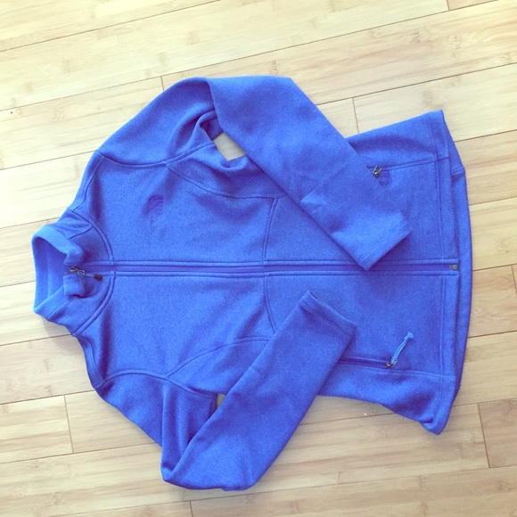 North face zip up