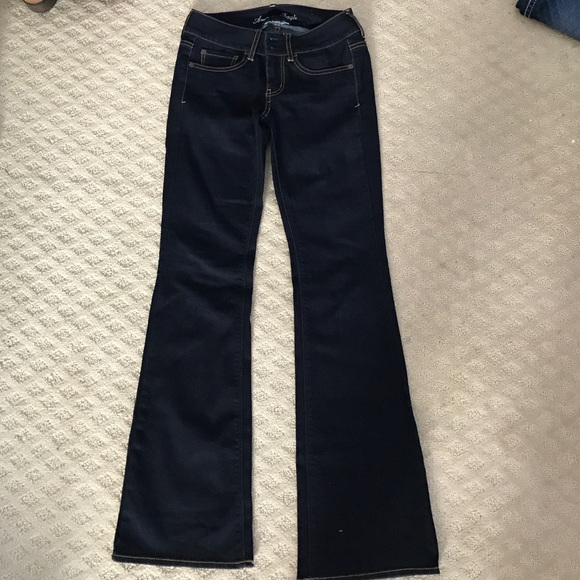 Jeans - Picture 2 of 3
