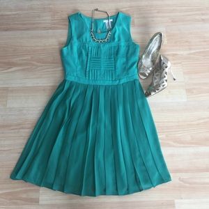 Esley Pleated Green Dress