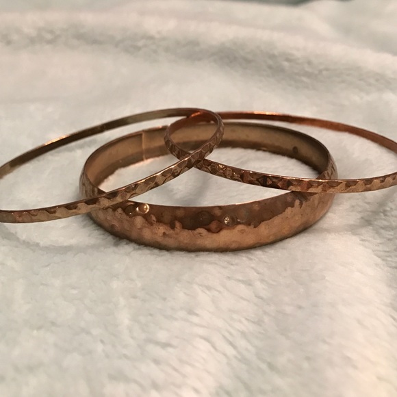 Bracelets (set of 3 gold bangles) - Picture 1 of 2