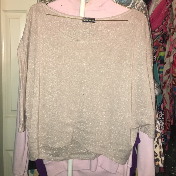 Wet seal top