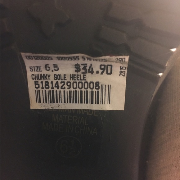 Booties - Picture 4 of 4