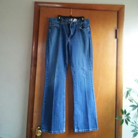 Levis jeans
