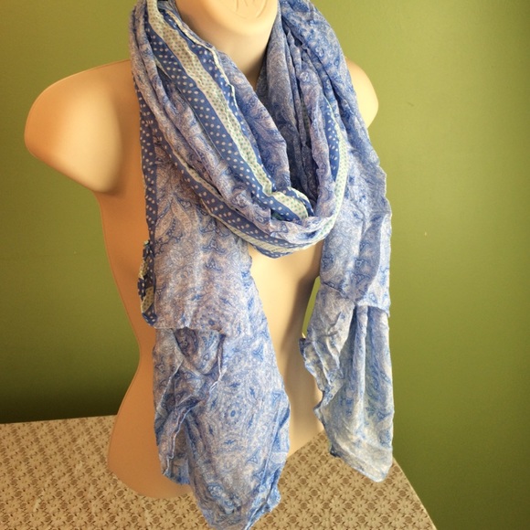 Scarf Bundle - Picture 3 of 4
