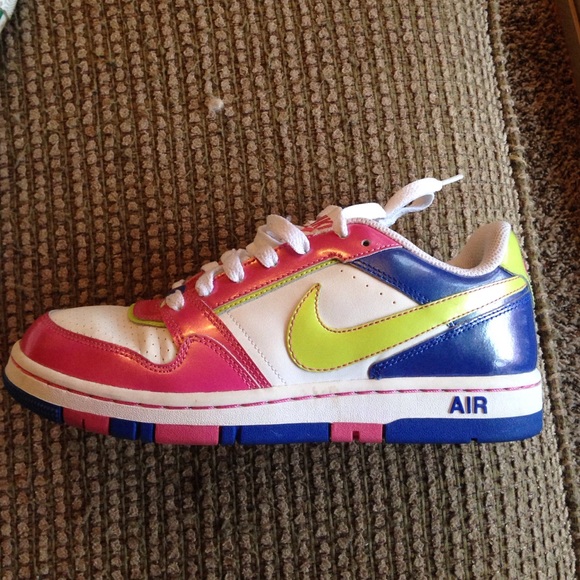 Nike Air shoes, size 7!