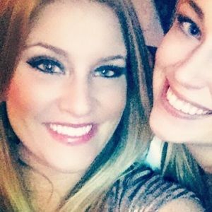 Meet your Posher, Ashli