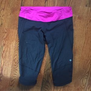 Lululemon Capri pants