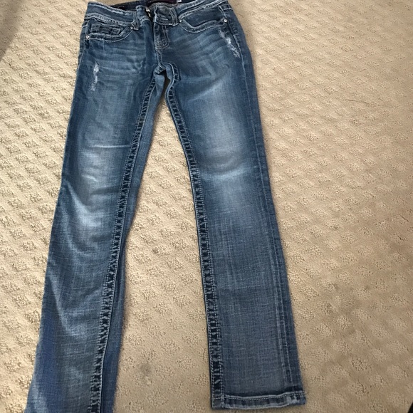 Jeans - Picture 2 of 3
