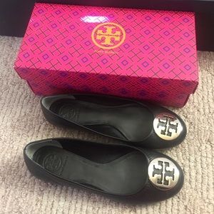 Black/Gold Reva ballet flats