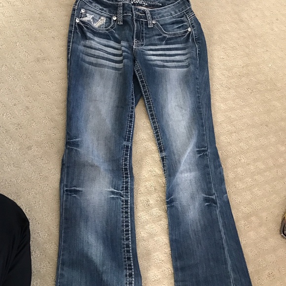 Jeans - Picture 2 of 3