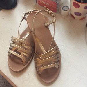 LAST DAY AVAILABLE Freewaters slingback sandal