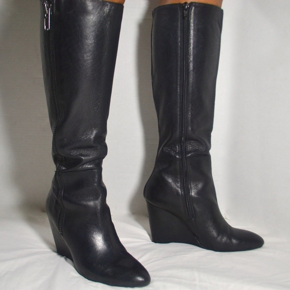 Steve Madden Shoes - Steve Madden Wedge Heel Boots.