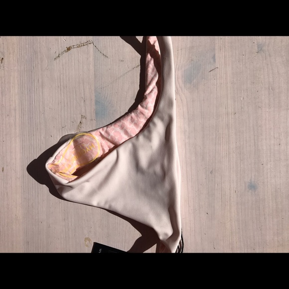 Acacia Set! *SOLD* - Picture 2 of 3