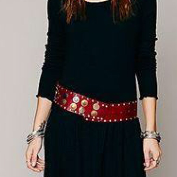 FREE PEOPLE COIN NOTCH EZMERALDA BELT ONE