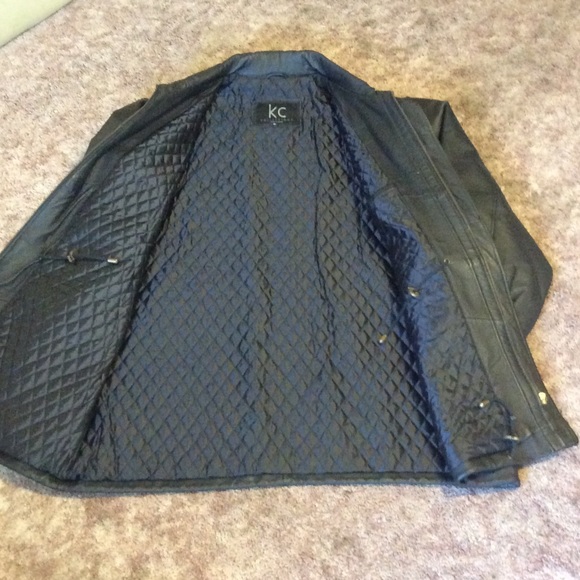 Leather jacket - Picture 4 of 4