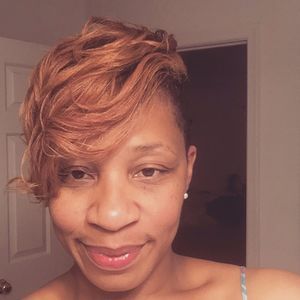 Meet your Posher, Kara