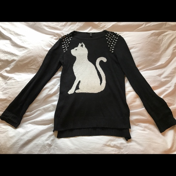 BCBG Long sleeve woven light sweater