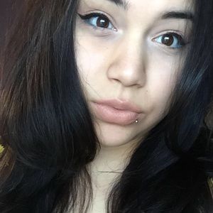 Meet your Posher, Diana