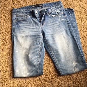 Express distressed denim crop jeans