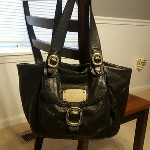 SPECIAL!-- MICHAEL KORS HANDBAG- BUTTER SOFT!