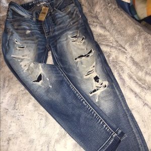 AE Destroyed Skinny Jeggings