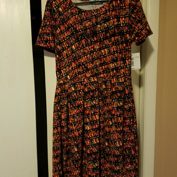 Lularoe Large Amelia BNWT