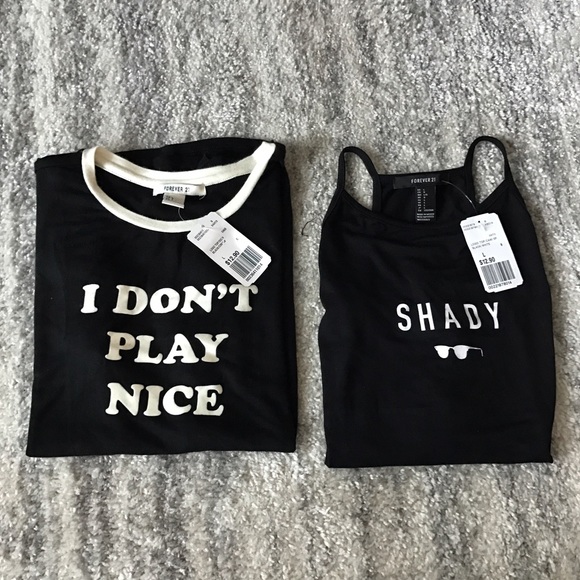 Forever 21 BUNDLE Graphic Tees - Picture 2 of 4