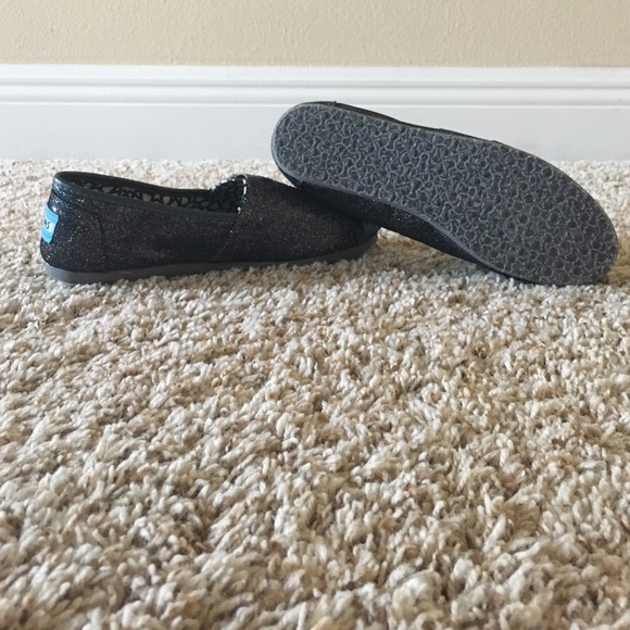 Sparkle Toms