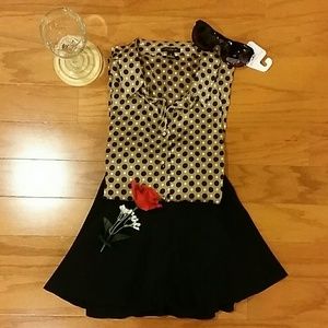 NWOT Ann Taylor size 6 button down shirt