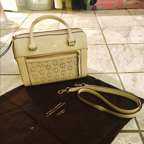 Kate Spade Purse - Picture 4 of 4