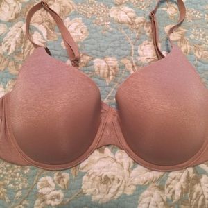 Victoria Secret T-shirt Bra