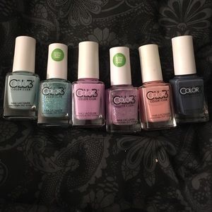 6 Color Club Nail Polishes