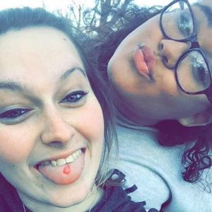 Meet your Posher, Alexis