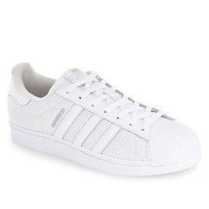 LIKE NEW!! Adidas mesh Superstar