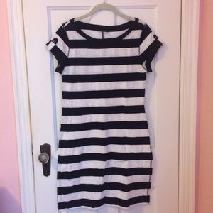 BR striped t-shirt dress