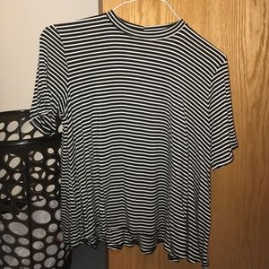 Black and white striped Forever 21 t-shirt
